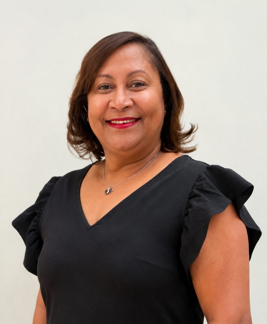 Mtra. Lucia A. De La cruz De Leon